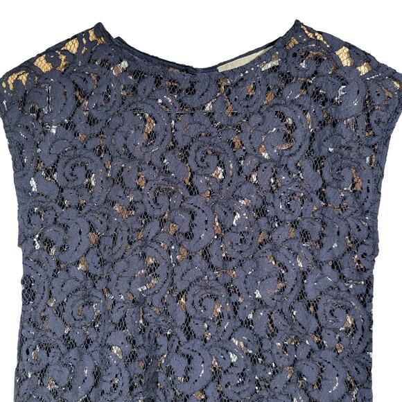 Loft Navy Lace Paisley Sheer Sleeveless Top Size XSP - Picture 3 of 9